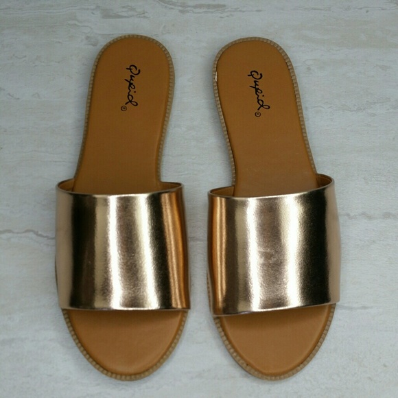 SALE!!! Slip-on Slide Sandal Rose Gold NEW - Picture 2 of 6